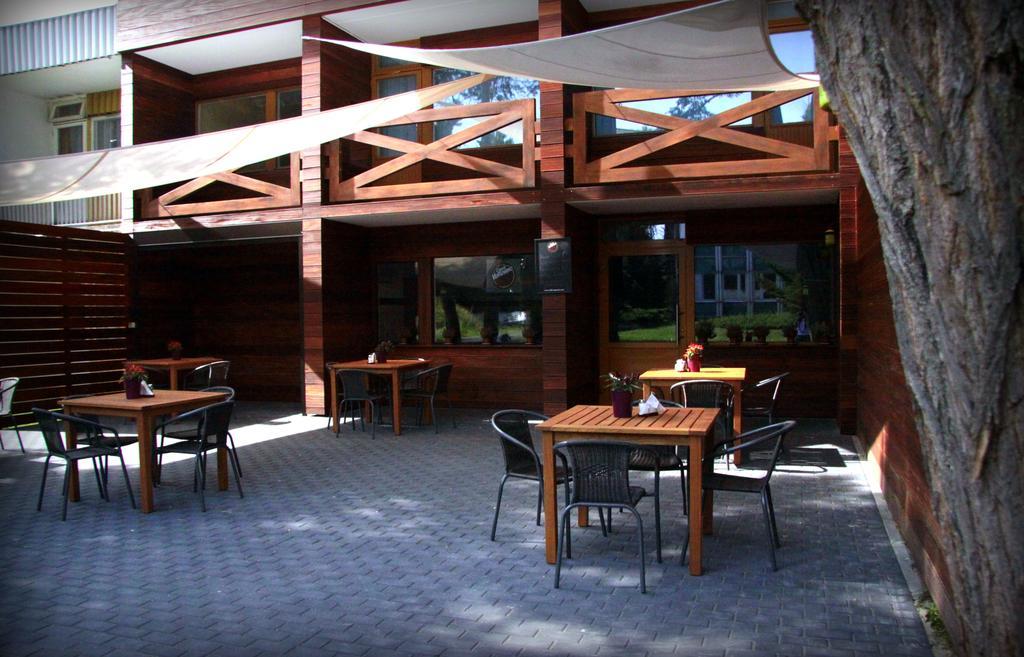 Obiekt Hotelarski Patron Варшава Екстер'єр фото