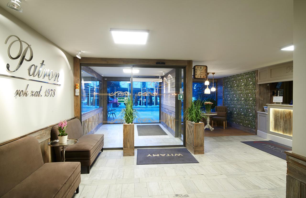 Obiekt Hotelarski Patron Варшава Екстер'єр фото