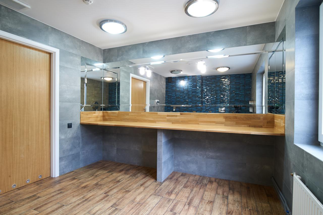 Obiekt Hotelarski Patron Варшава Екстер'єр фото